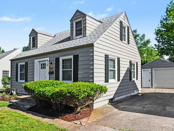 2427 Corby Boulevard, South Bend, IN 46615