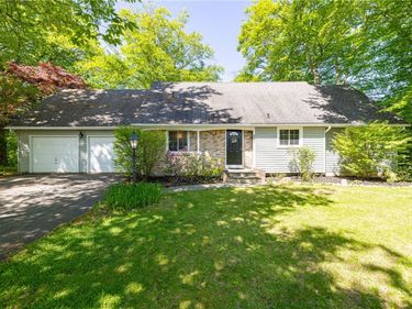 291 Whitney Road, Penfield, NY 14526