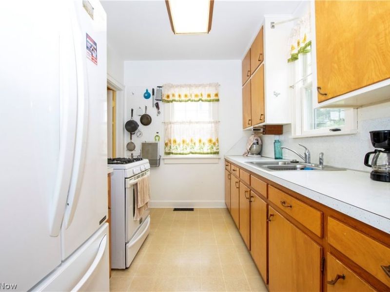 430 Bloomington Avenue, Wooster, OH 44691 Photo 8