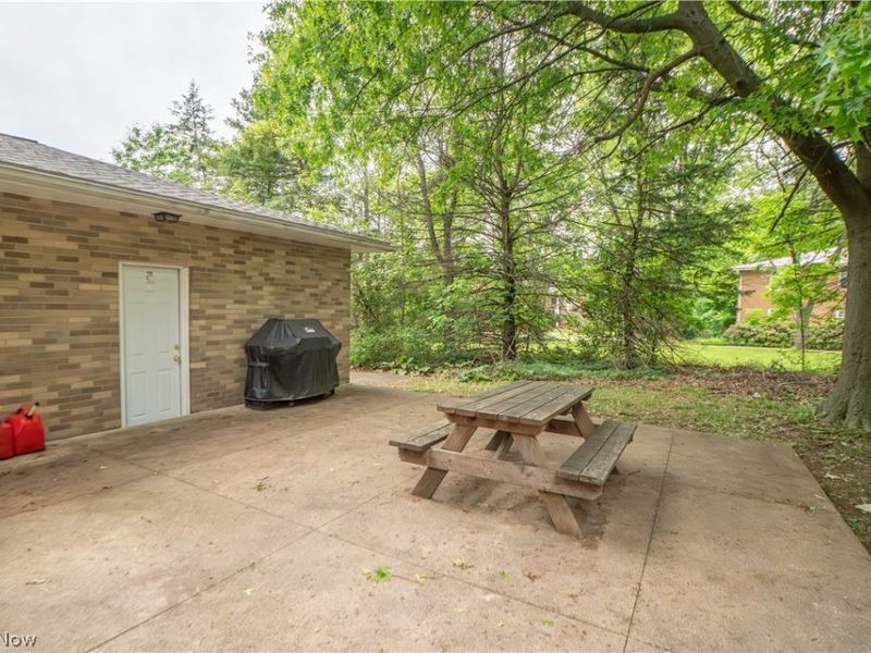 3837-3839 Beech Hill Road NW, North Canton, OH 44720 Photo 21