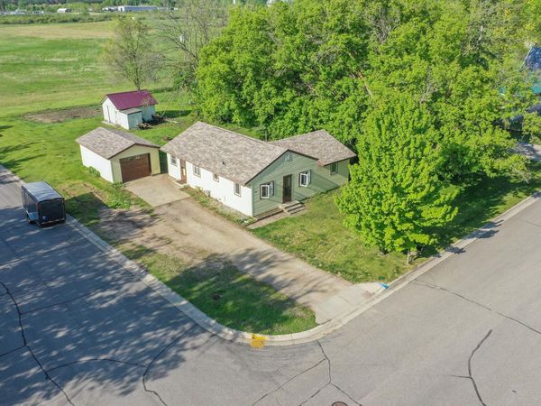 409 4th Avenue SW, Long Prairie, MN 56347