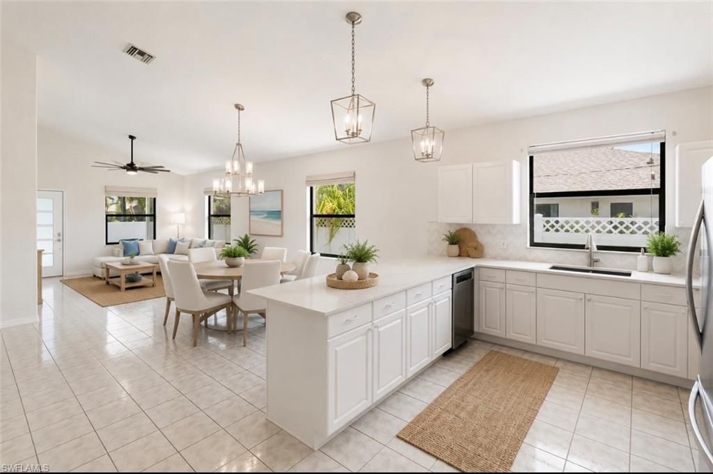 594 108th Ave N, Naples, FL 34108 Photo