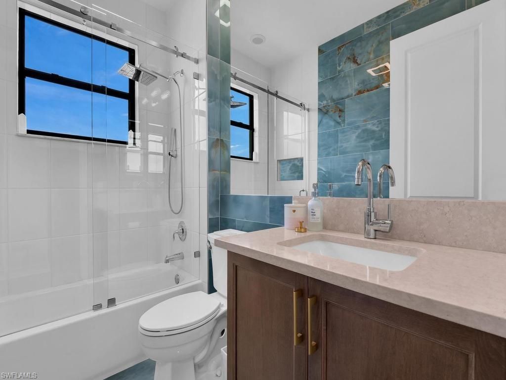 20318 Fair Oak Ln, Estero, FL 33928 Photo