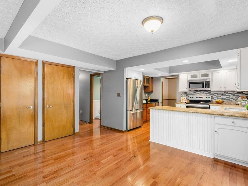 814 Black Gold Avenue, Gahanna, OH 43230 Photo 16