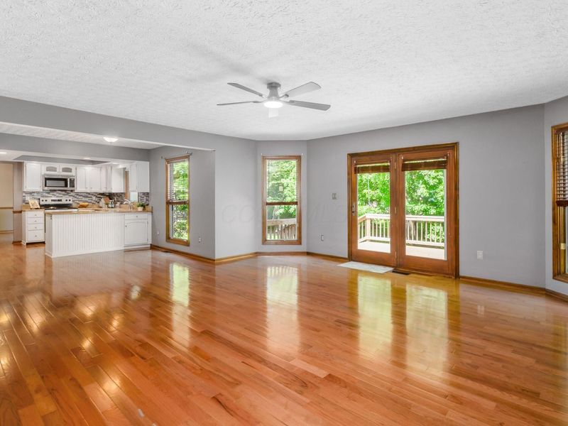 814 Black Gold Avenue, Gahanna, OH 43230 Photo 17