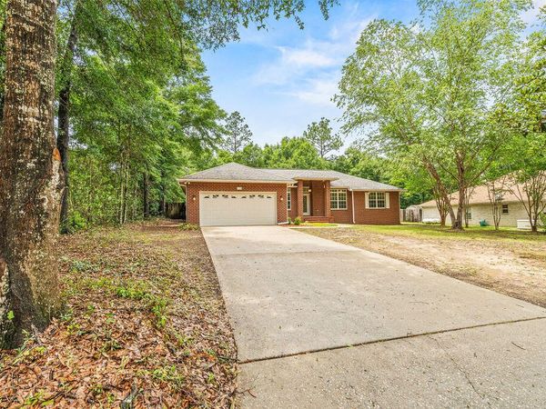 6634 Yellow Hill Drive, Milton, FL 32583