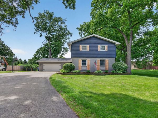 4450 E 1309th Road , Earlville, IL 60518