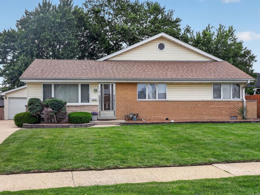 Main Photo