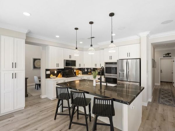1147 Morgan Hill Dr, Chula Vista, CA 91913