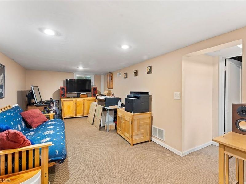 3211 Oakwood Drive, Cuyahoga Falls, OH 44221 Photo 22