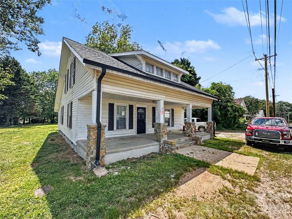 9238 Nc Hwy 90 Highway E, Stony Point, NC 28678