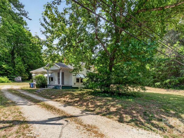 540 W Park Avenue, Mooresville, NC 28115