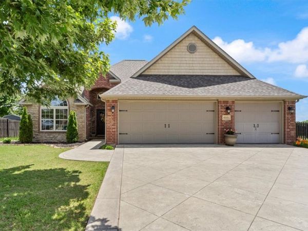 6500 W Tumbler Ridge , Rogers, AR 72758