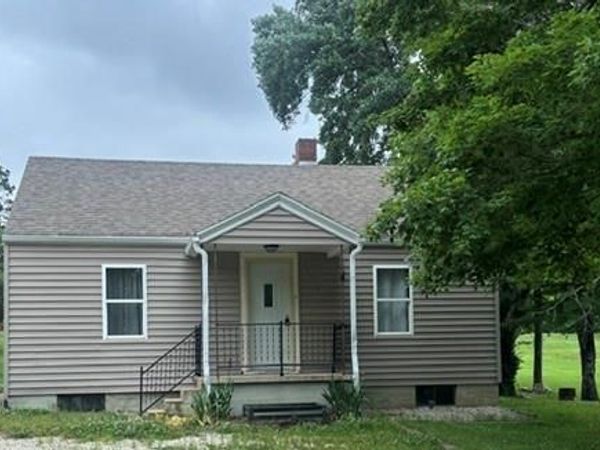 16917 BCR 408 , Leopold, MO 63760