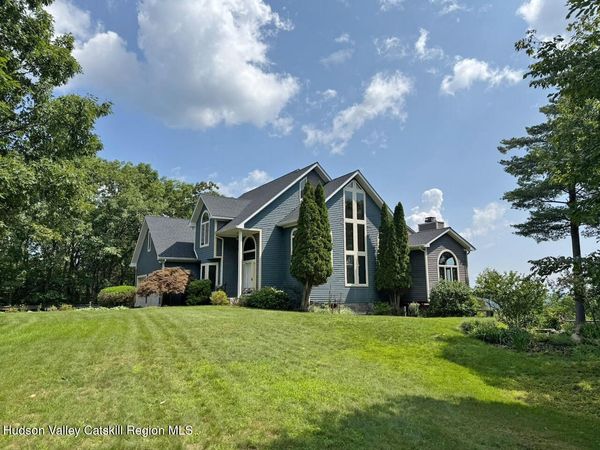 828 West Saugerties Woodstock Road, Saugerties, NY 12477