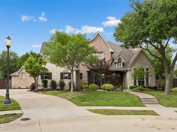 804 Waterbury Court, McKinney, TX 75072