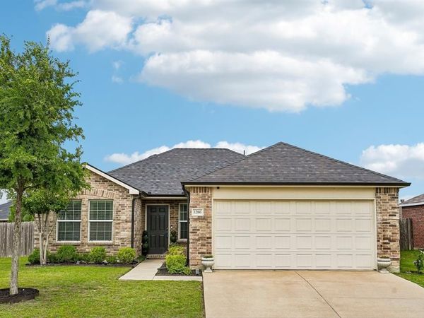 1286 Wysteria Lane, Burleson, TX 76028