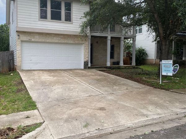 1405 Meadow PKWY , San Marcos, TX 78666