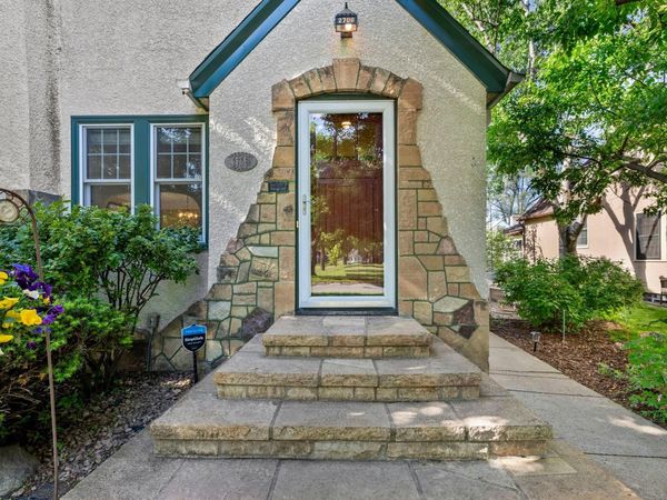 2708 Victory Memorial Drive, Minneapolis, MN 55412