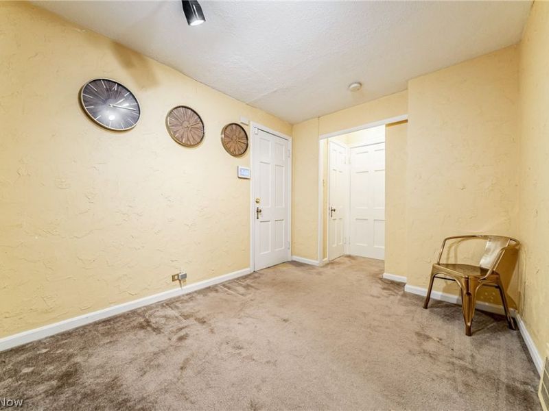 2038 Staunton Road, Cleveland Heights, OH 44118 Photo 22