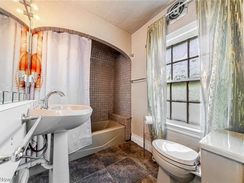 2038 Staunton Road, Cleveland Heights, OH 44118 Photo 37