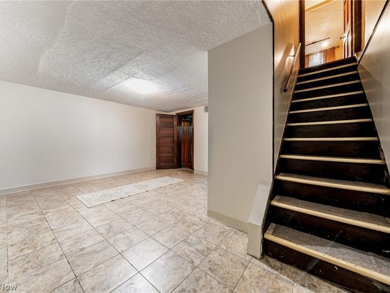 2038 Staunton Road, Cleveland Heights, OH 44118 Photo 38