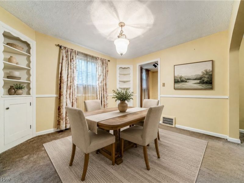 2038 Staunton Road, Cleveland Heights, OH 44118 Photo 6