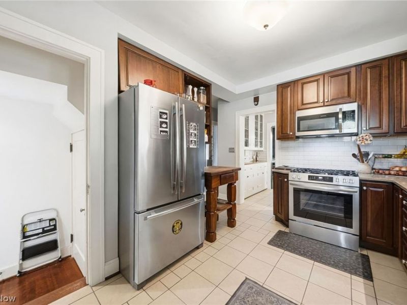 2840 Berkshire Road, Cleveland Heights, OH 44118 Photo 12