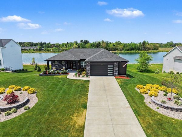 9351 Shoreway Drive, West Olive, MI 49460