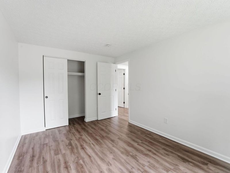 2390 Daleton Place , Columbus, OH 43232 Photo 23