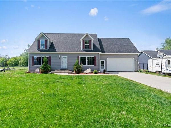201 Lyman Street, Corunna, MI 48817