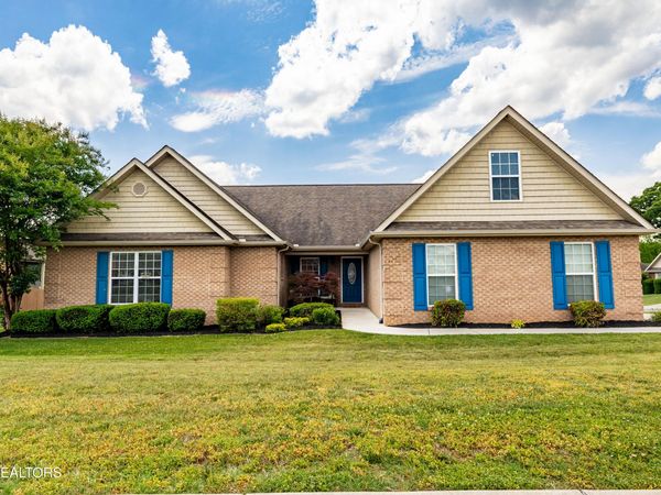 2632 Brantley Park Blvd, Maryville, TN 37804