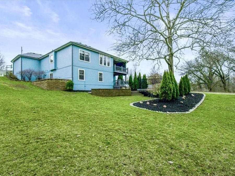 Property Image 37