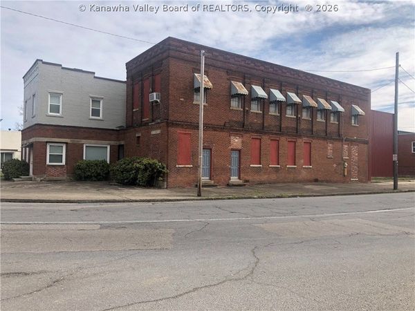 1749 Washington Avenue, Huntington, WV 25704