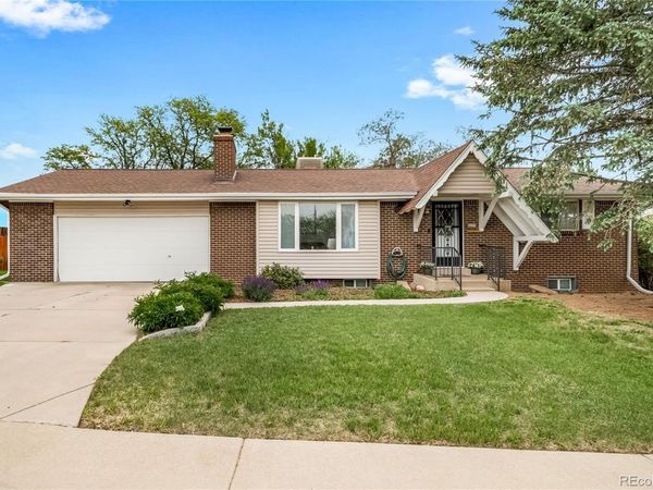 8070 Greenwood Court , Denver, CO 80221