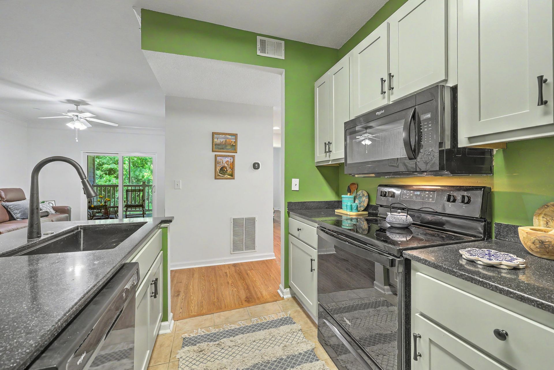 1300 Park West Boulevard Photo 16
