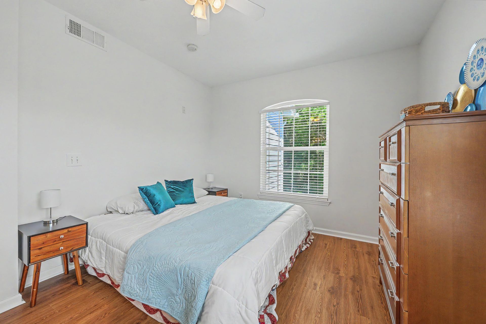 1300 Park West Boulevard Photo 19