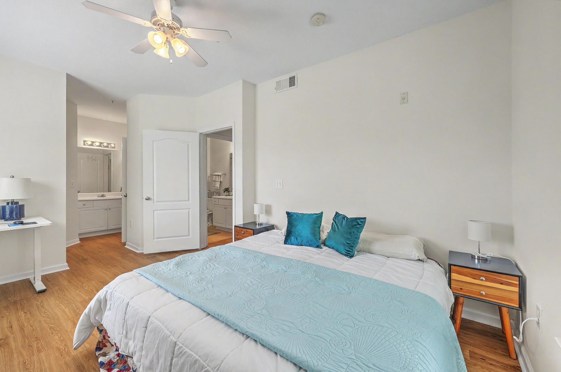 1300 Park West Boulevard Photo 20