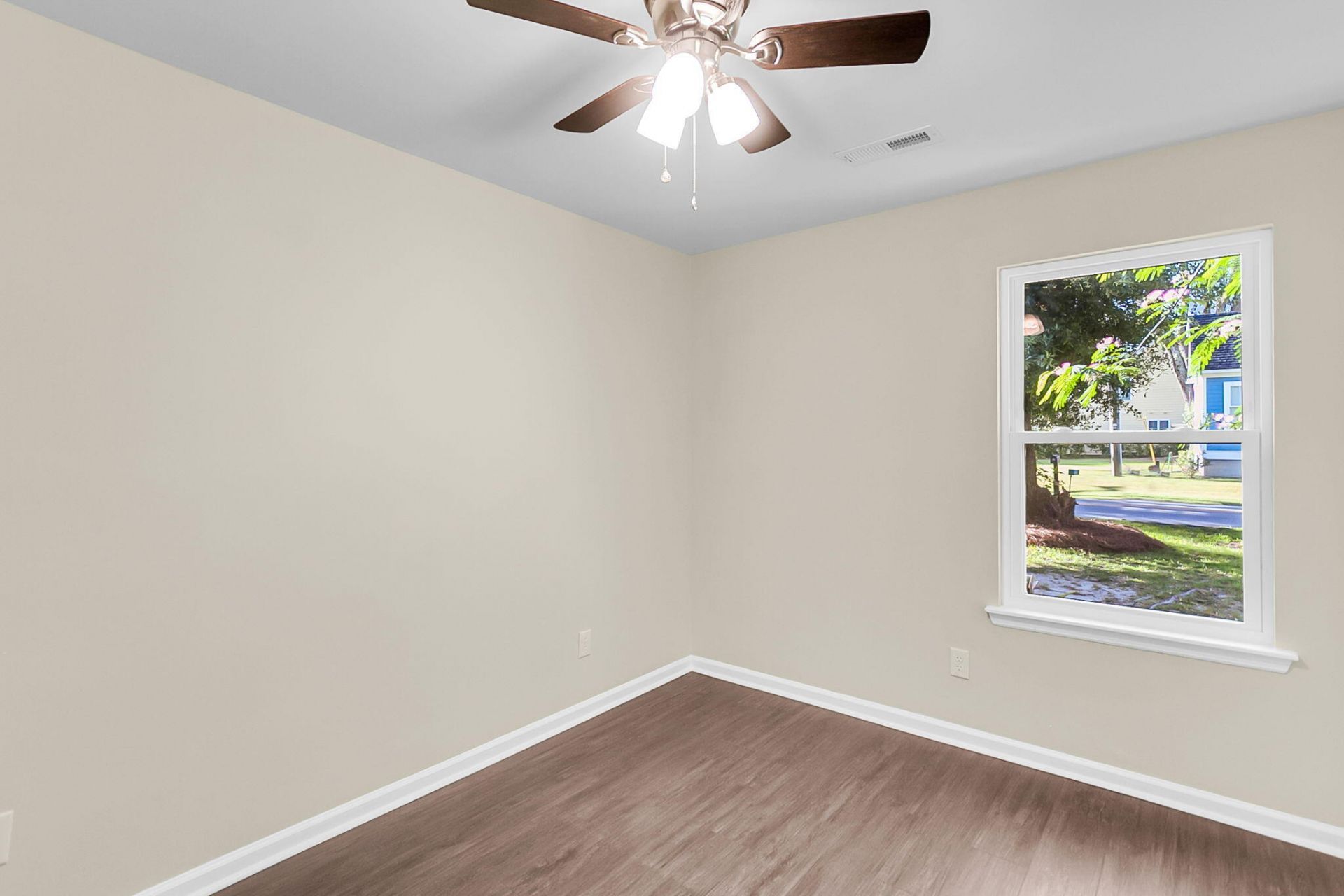 232 Germantown Road Photo 15