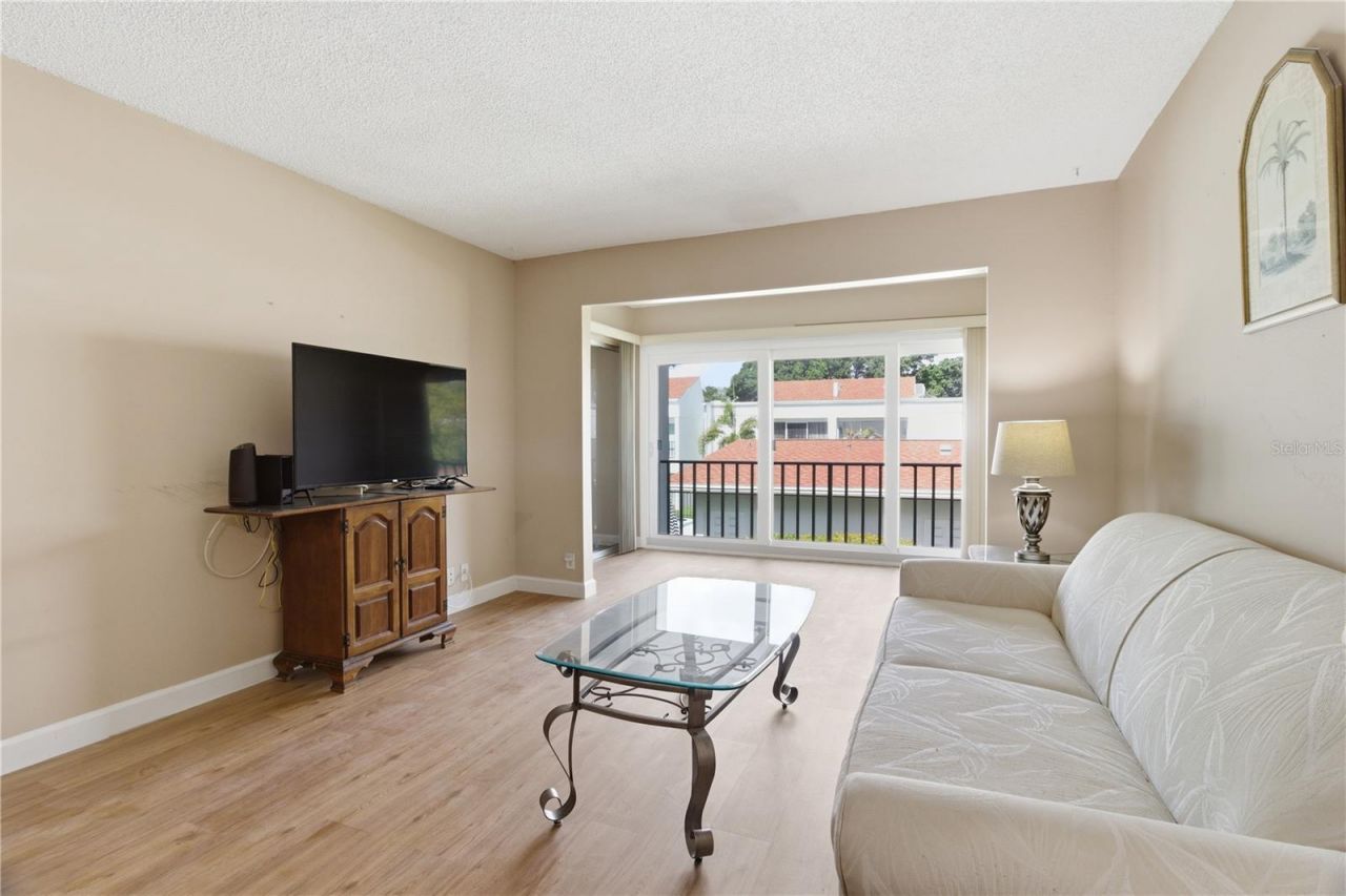 2060 Marilyn Street, Unit 207, Clearwater, FL 33765 Photo