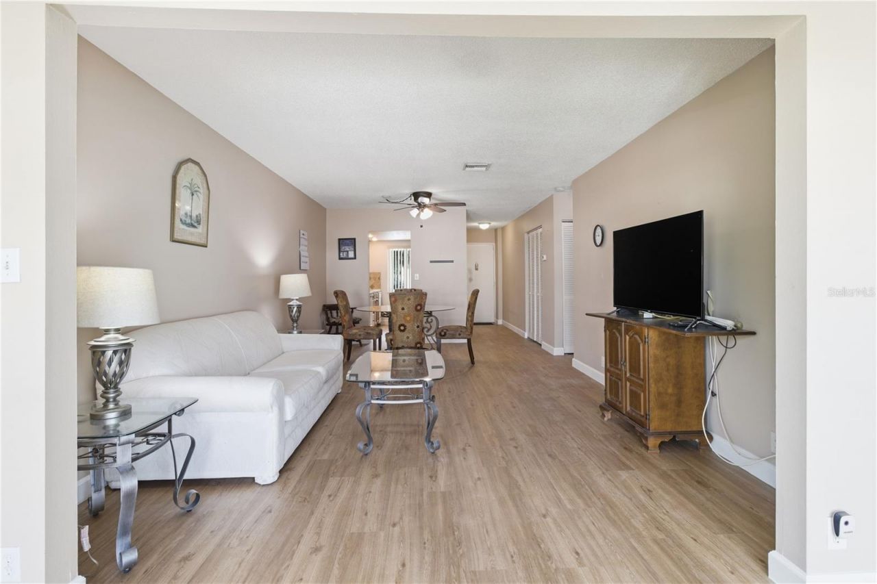 2060 Marilyn Street, Unit 207, Clearwater, FL 33765 Photo