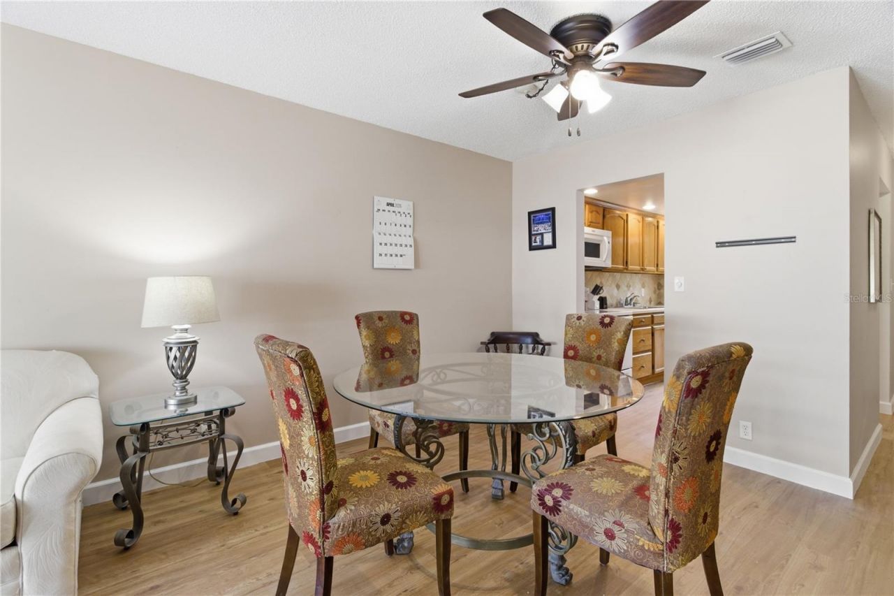2060 Marilyn Street, Unit 207, Clearwater, FL 33765 Photo