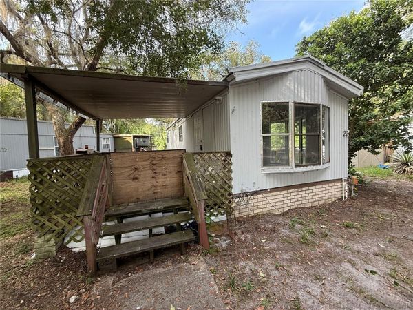 14455 E HIGHWAY 25 E, Unit 22, OCKLAWAHA, FL 32179