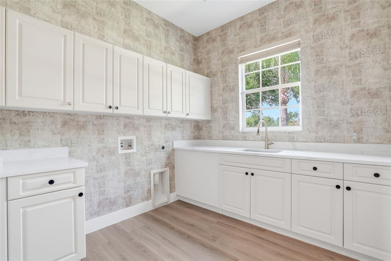 7618 Pine Valley Street, Bradenton, FL 34202 Photo