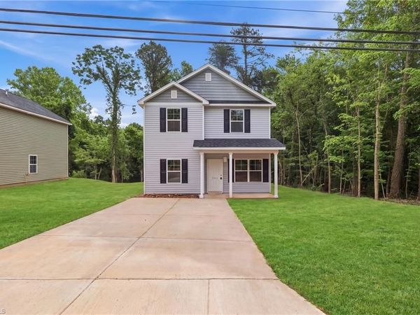 1023 Hickory Chapel Road , High Point, NC 27260
