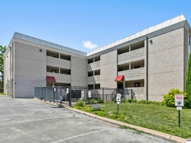 120 S 38 Avenue , Unit 0035, Omaha, NE 68131