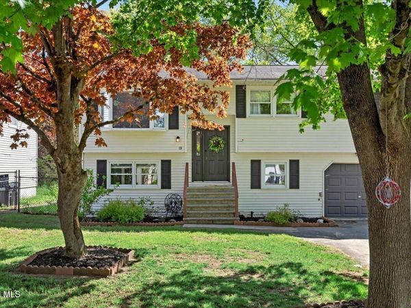 19 James Lane, Troy, NY 12182
