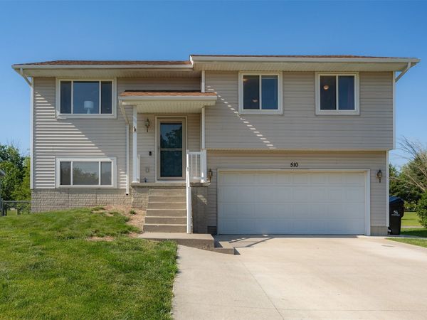 510 SE Aster Court, Ankeny, IA 50021