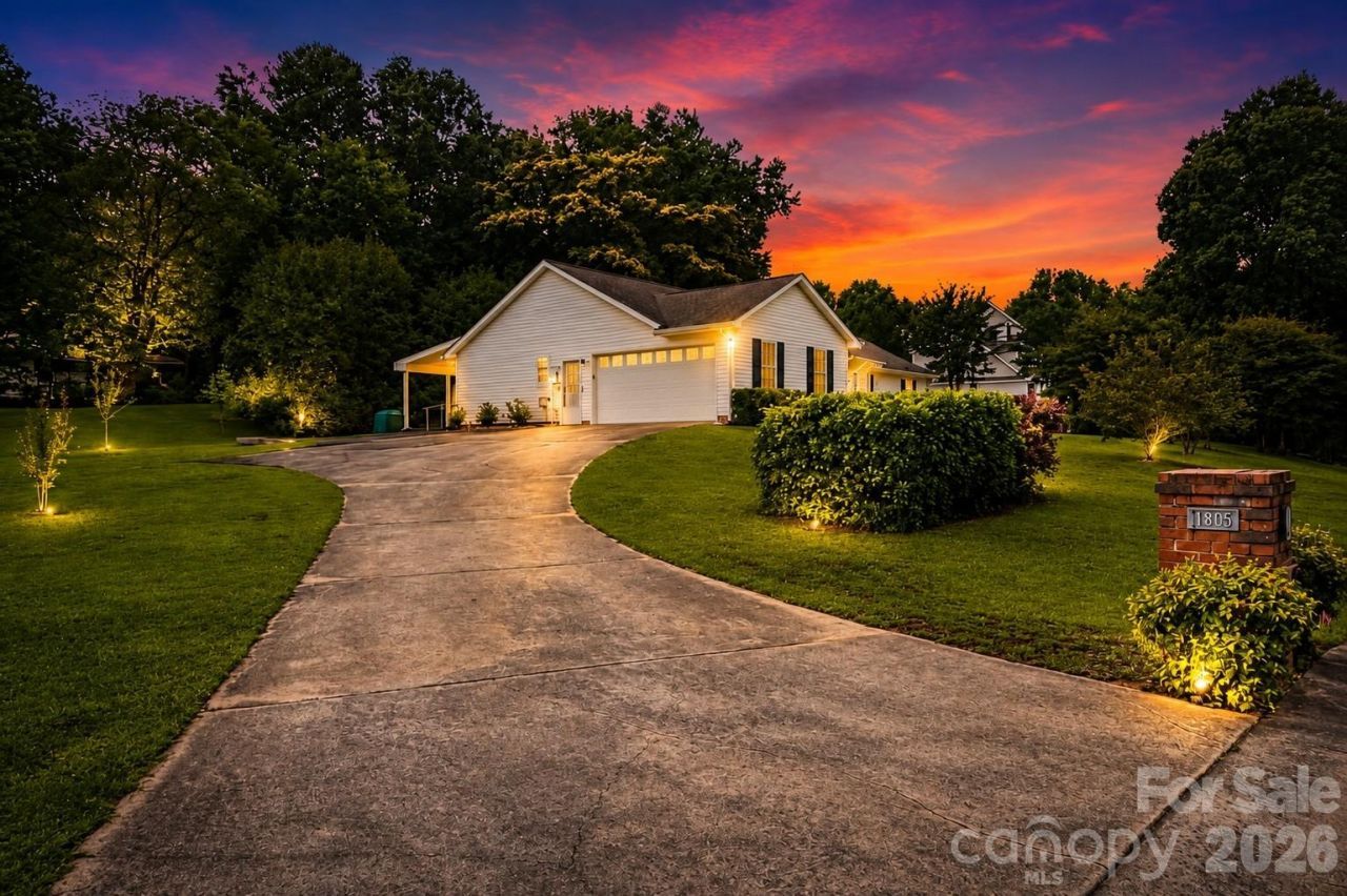 1805 Lillian Lane, Fort Mill, SC 29708 Main Photo