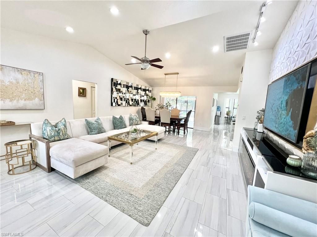 2499 River Reach Dr, Naples, FL 34104 Photo